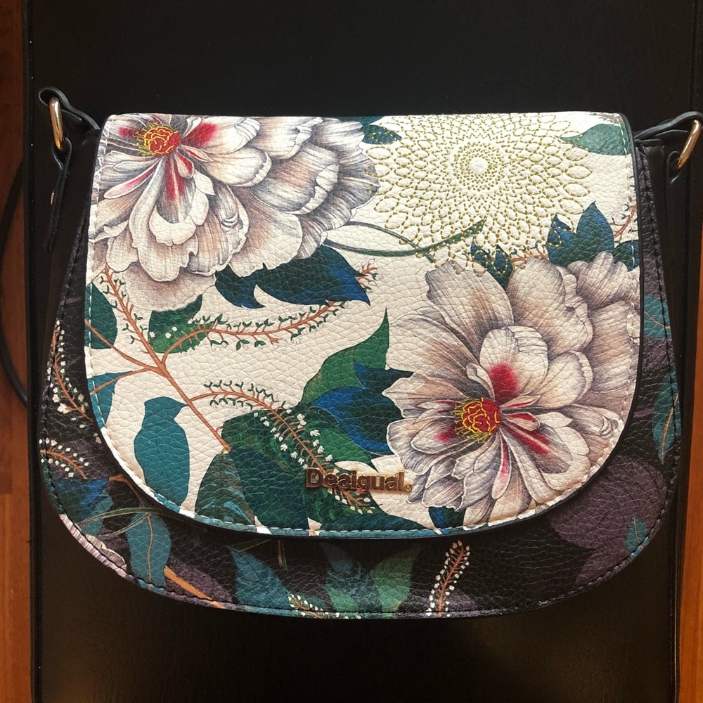 Desigual NEW Cracovia Crossbody 2 in 1 bag